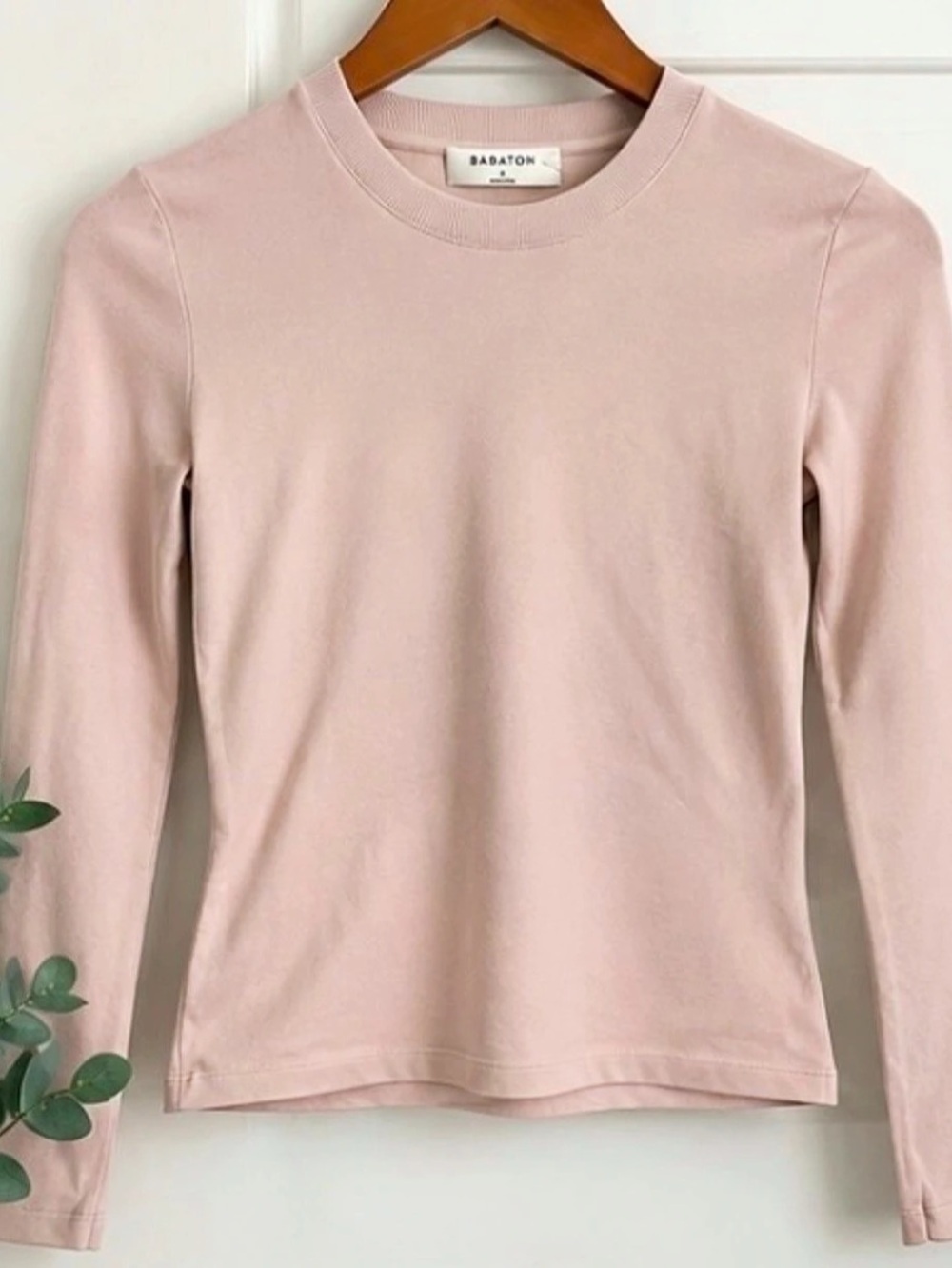 Aritzia Babaton Blush Pink Fitted Long Sleeve Crew Neck Top S